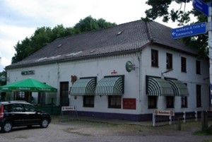 Grenscafe De Peer in 's- Heerenberg