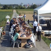 32) Speeddaten met collega's  (Eigen locatie)