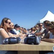 38) Speeddaten met collega's  (Eigen locatie)