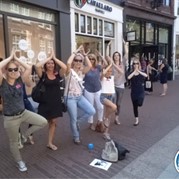 76) Bride vs Groom 's-Hertogenbosch