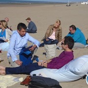 67) Speeddaten met collega's  (Eigen locatie)