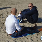 79) Speeddaten met collega's  (Eigen locatie)