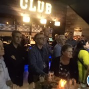 40) Pop Quiz *  (Eigen locatie)