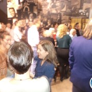 42) Pop Quiz *  (Eigen locatie)