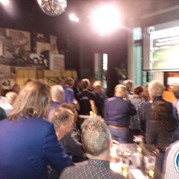 61) Pop Quiz *  (Eigen locatie)