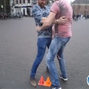 99) Wie is de Sjaak?  Enschede