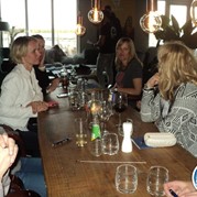 32) Wie ontdekt de Verrader? aan tafel  (Eigen locatie)