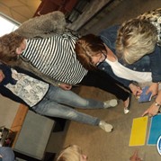 39) Wie ontdekt de Verrader? aan tafel  (Eigen locatie)