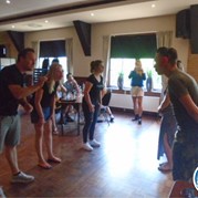 33) Alles mag op Vrijdag Quiz*   (Eigen locatie)