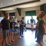 34) Alles mag op Vrijdag Quiz*   (Eigen locatie)