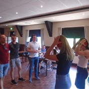 37) Alles mag op Vrijdag Quiz*   (Eigen locatie)