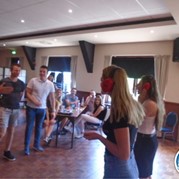 40) Alles mag op Vrijdag Quiz*   (Eigen locatie)