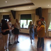 44) Alles mag op Vrijdag Quiz*   (Eigen locatie)