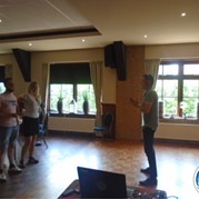 47) Alles mag op Vrijdag Quiz*   (Eigen locatie)