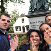 45) The App Game  (Eigen locatie)