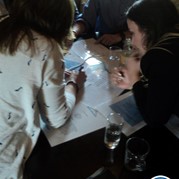 83) Moordspel *  (Eigen locatie)