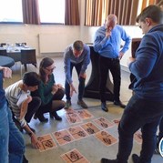 38) Moordspel *  (Eigen locatie)