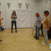 33) Alles mag op Vrijdag Quiz*   (Eigen locatie)