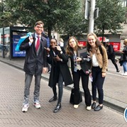 70) Wie is de Rat (zonder horeca)  (Eigen locatie)