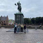 90) Wie is de Rat (zonder horeca)  (Eigen locatie)