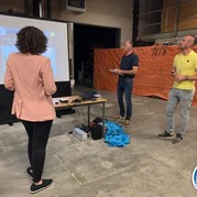 40) De Mannen tegen de Vrouwen *  (Eigen locatie)