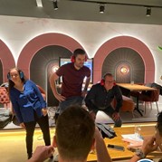 42) Alles mag op Vrijdag Quiz Zoetermeer