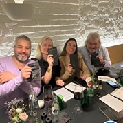 51) Wie ontdekt de Verrader? aan tafel *  (Eigen locatie)