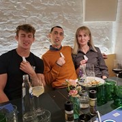 56) Wie ontdekt de Verrader? aan tafel *  (Eigen locatie)