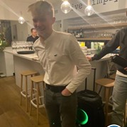 95) Wie ontdekt de Verrader? aan tafel *  (Eigen locatie)