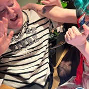 33) Moordspel *  (Eigen locatie)