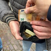 40) Undercover Citygame met begeleiding op afstand  (Eigen locatie)