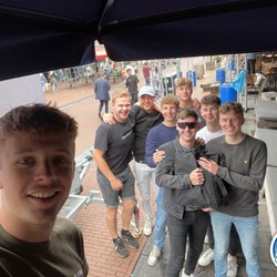 The Hangover (zonder horeca)  (Eigen locatie)