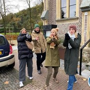 30) Cluedo met begeleiding op afstand  (Eigen locatie)