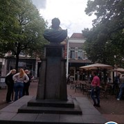 12) Escape in the City  (Eigen locatie)