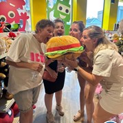 13) Wie ontdekt de Verrader? Hilversum