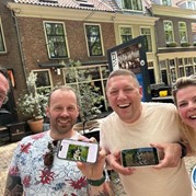4) Wie ontdekt de Verrader? Delft