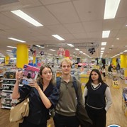 129) Wie is de Rat (zonder horeca)  (Eigen locatie)