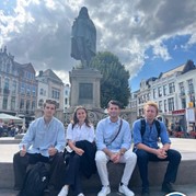 42) Wie is de Rat (zonder horeca)  (Eigen locatie)