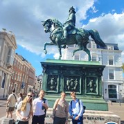 48) Wie is de Rat (zonder horeca)  (Eigen locatie)