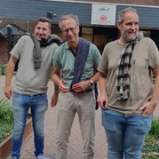 2) Wie ontdekt de Verrader met begeleiding op afstand  (Eigen locatie)
