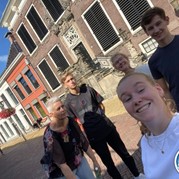 27) Hunted Sneek