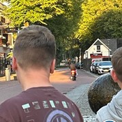 33) Hunted met begeleiding op afstand  (Eigen locatie)