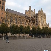 4) Escape in the City  (Eigen locatie)