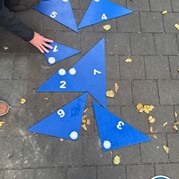 7) Escape in the City  (Eigen locatie)