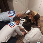 29) Moordspel *  (Eigen locatie)