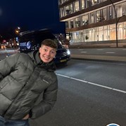 97) Hunted Eigen Locatie   (Eigen locatie)