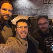 21) Wie ontdekt de Verrader? aan tafel Leuven