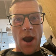 32) Foute Vrienden (zonder horeca)  (Eigen locatie)