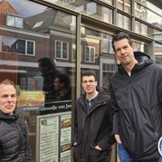 14) Wie ontdekt de Verrader met begeleiding op afstand  (Eigen locatie)