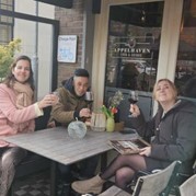 15) Wie ontdekt de Verrader met begeleiding op afstand  (Eigen locatie)